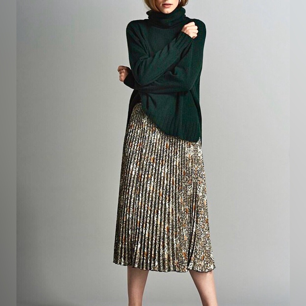 Morris & Co X H&M Pleated Midi Skirt NWOT